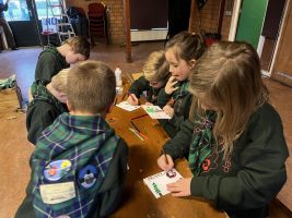 kerstkaarten maken voor eenzame ouderen